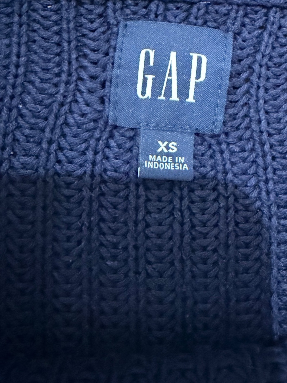 Gap Navy Blue Chunky Ribbed Shaker Stitch Crewneck Sweater in Navy-Small - Picture 2 of 3